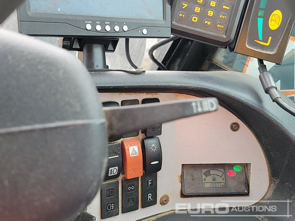 Telescopic handler 2018 JCB 520-40: picture 37