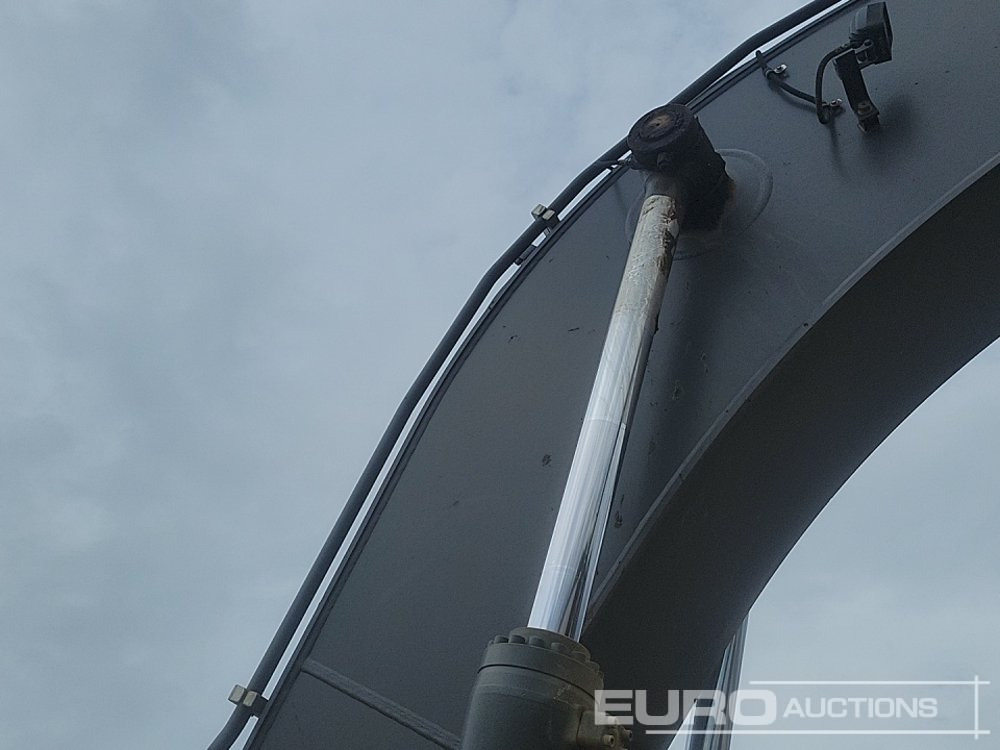 Crawler excavator 2018 Volvo EC250EL: picture 24