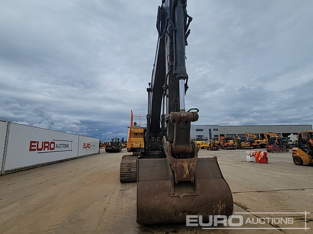 Crawler excavator 2018 Volvo EC250EL: picture 8
