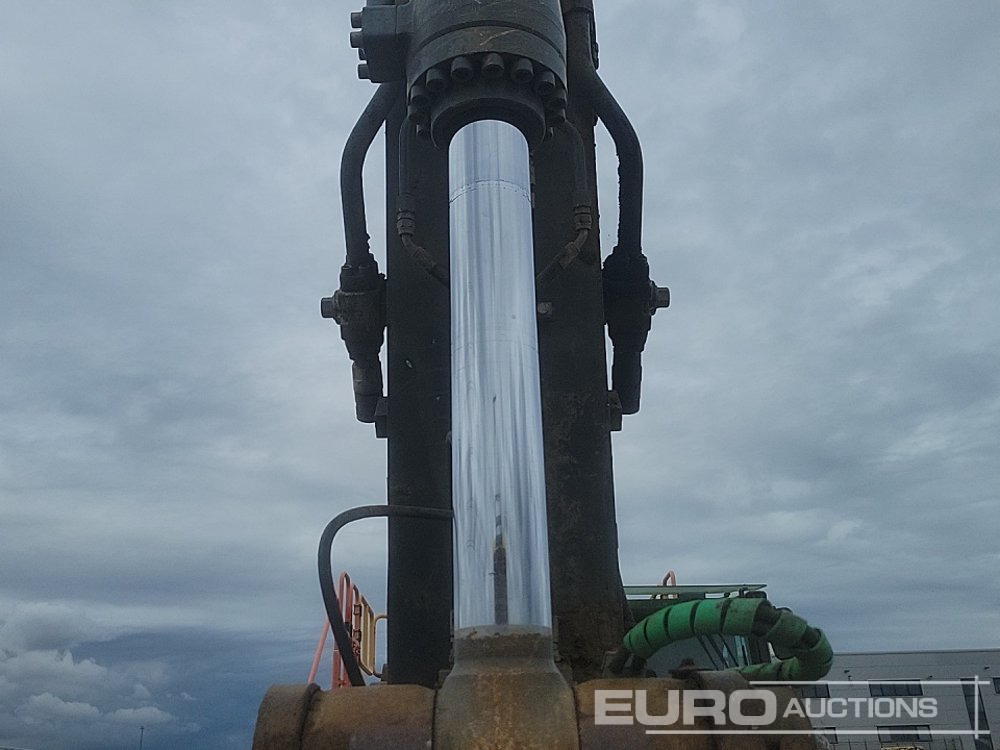Crawler excavator 2018 Volvo EC250EL: picture 30