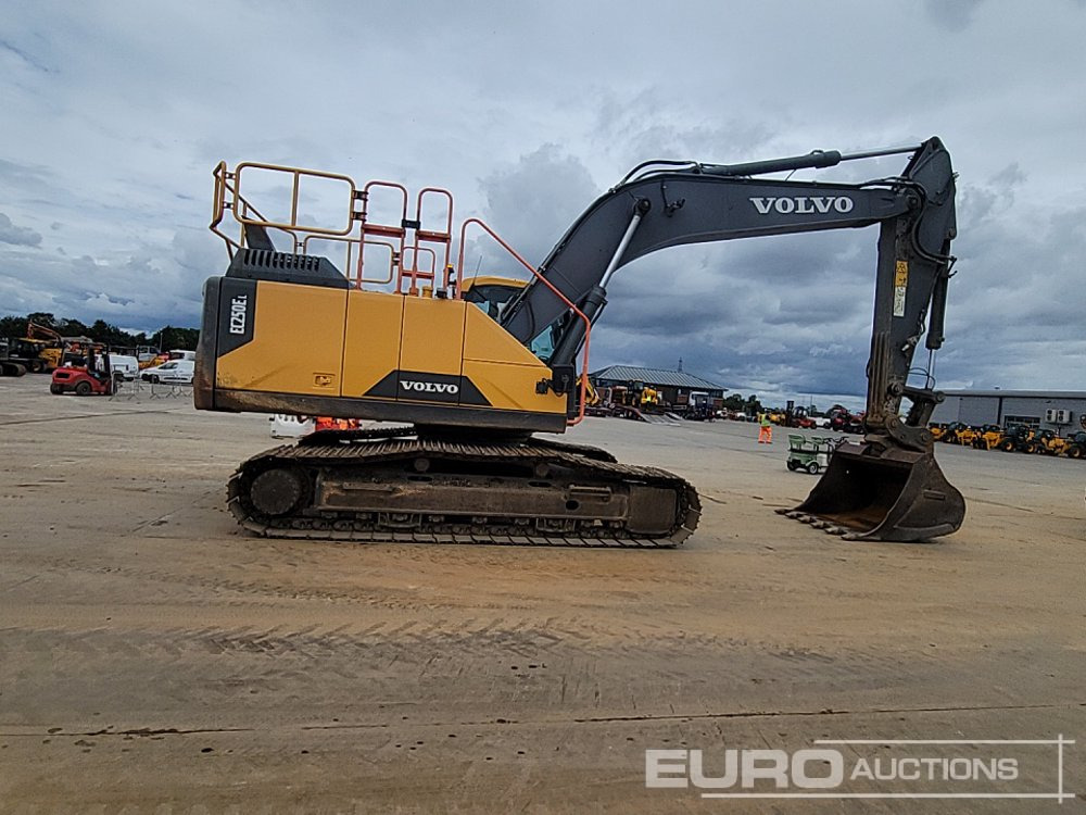 Crawler excavator 2018 Volvo EC250EL: picture 6