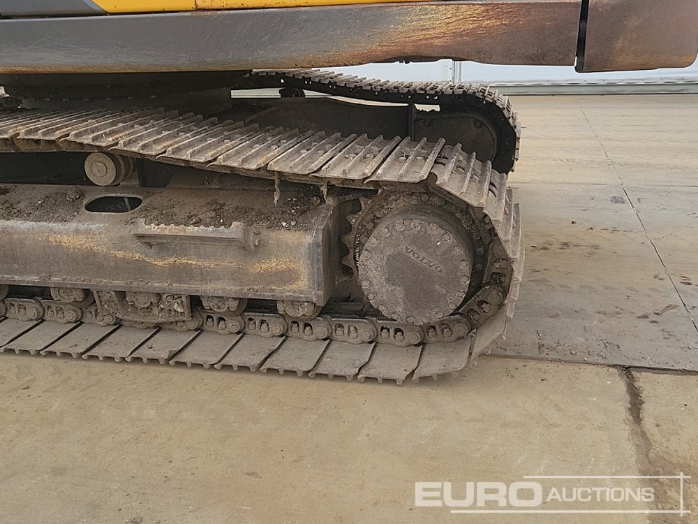 Crawler excavator 2018 Volvo EC250EL: picture 11