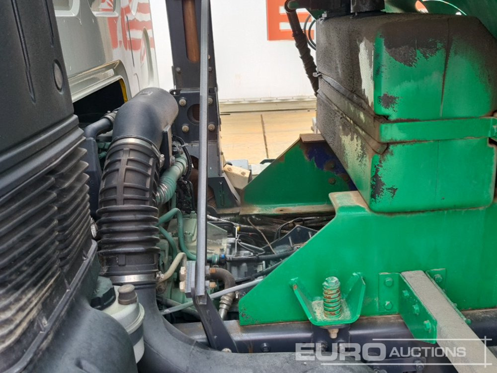 Skip loader truck 2018 Volvo FL818: picture 21