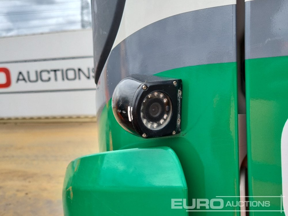 Skip loader truck 2018 Volvo FL818: picture 27