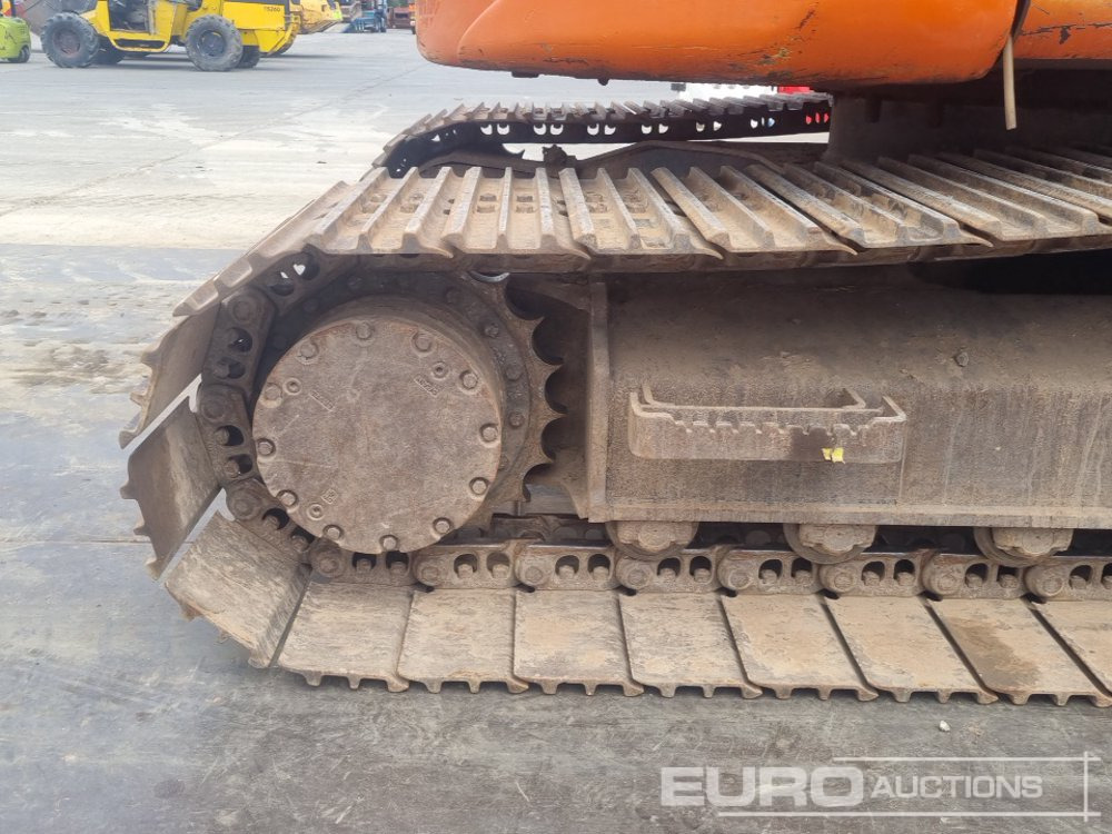 Crawler excavator 2019 Hitachi ZX135US-6: picture 13