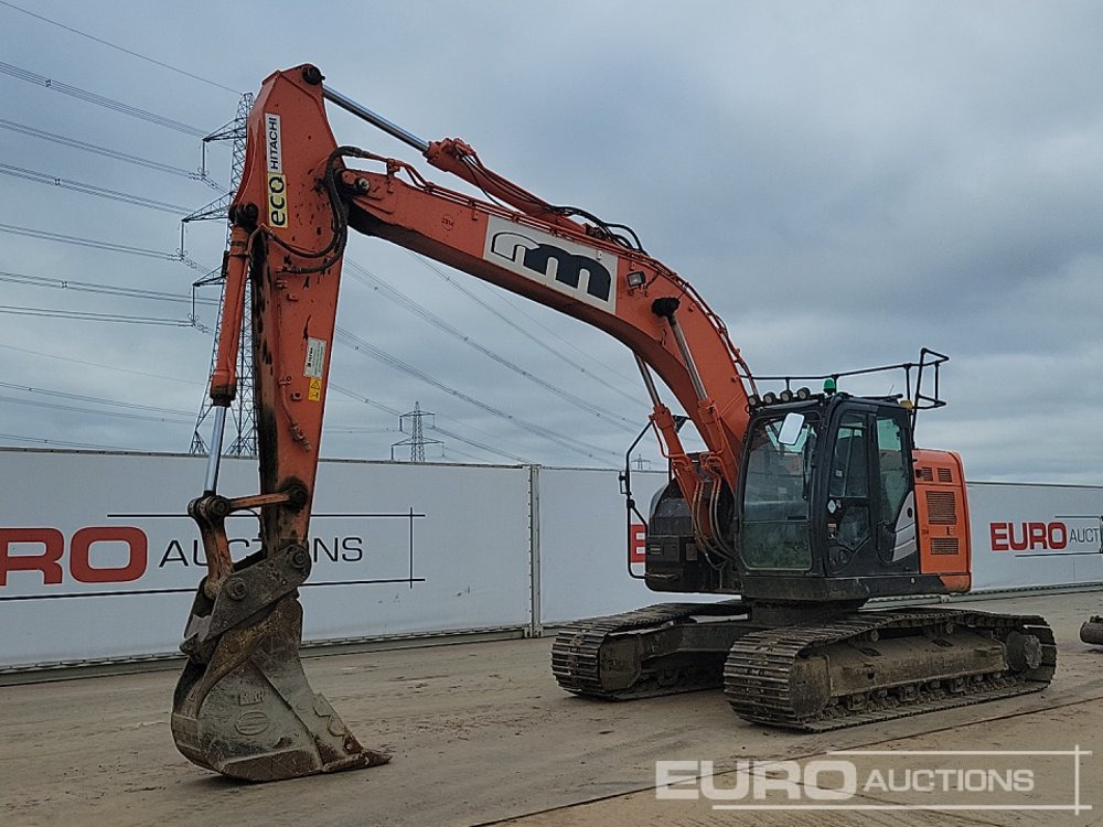 2019 Hitachi ZX225 USLC-6 - Crawler excavator: picture 1 2019 Hitachi ZX225 USLC-6 - Crawler excavator: picture 1