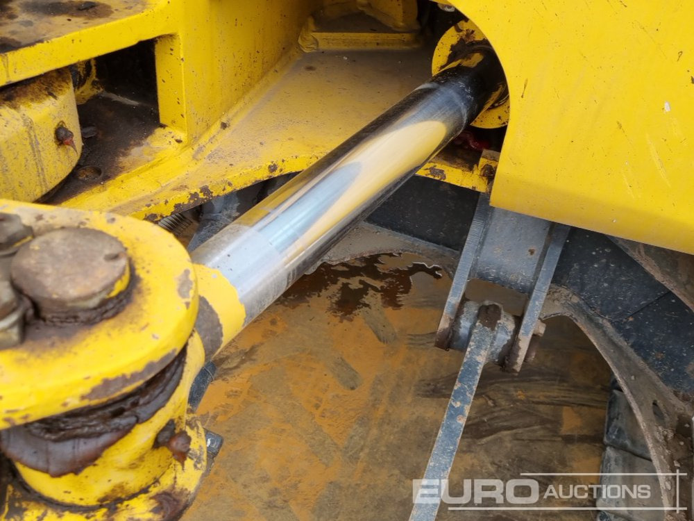 Mini excavator 2019 Komatsu PC80MR-5: picture 32
