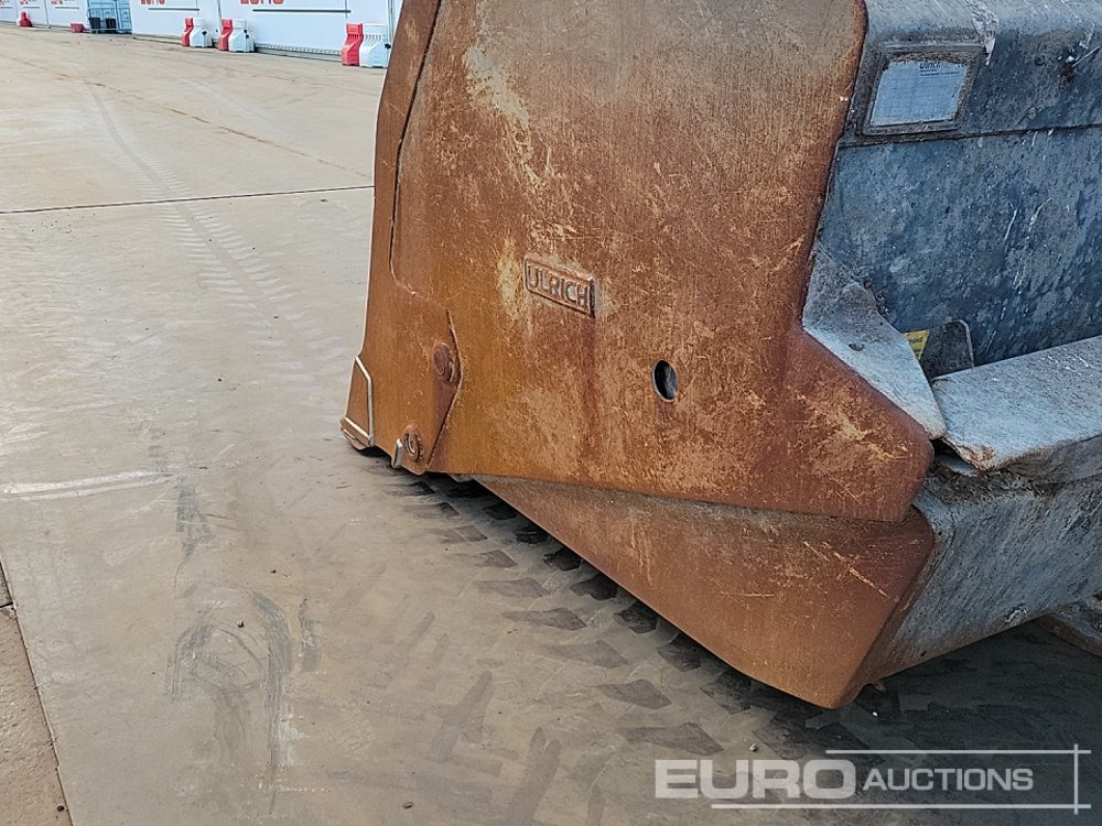 Wheel loader 2019 Volvo L110H: picture 24