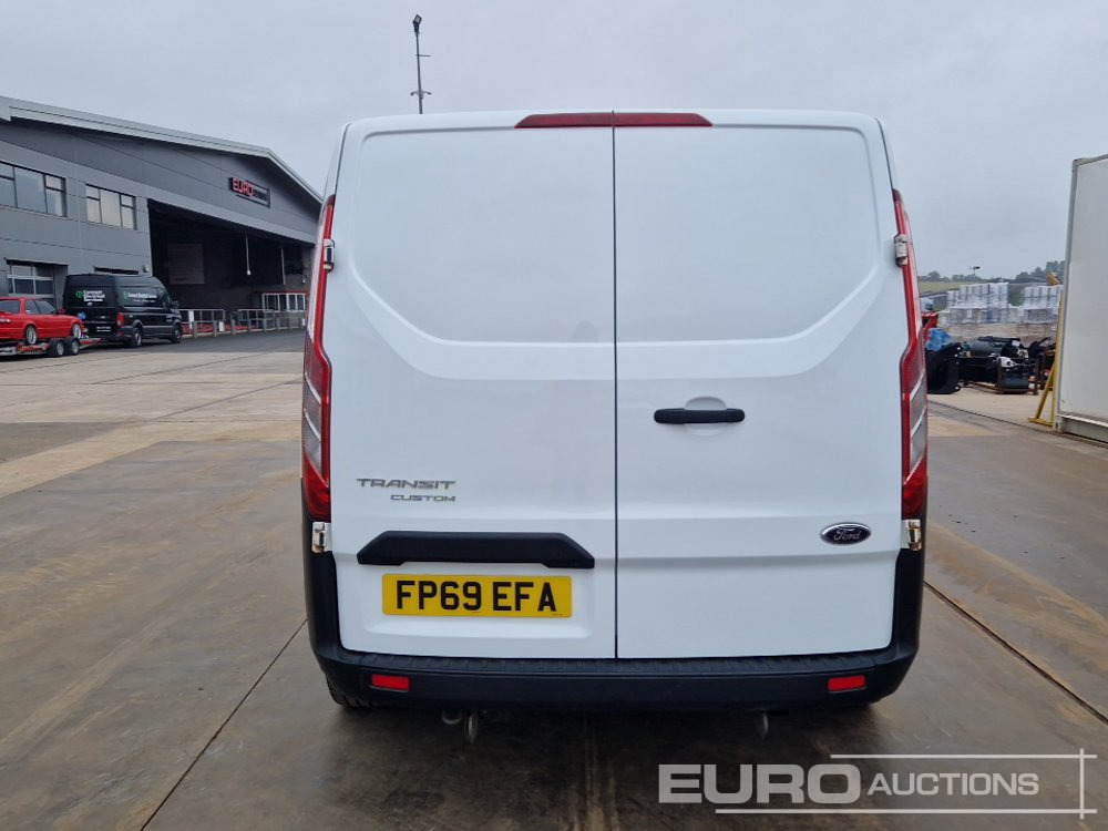 2020 Ford Transit Custom 300 - Combi van: picture 4 2020 Ford Transit Custom 300 - Combi van: picture 4