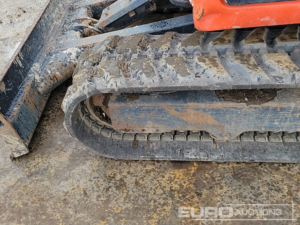 Mini excavator 2020 Kubota U27-4: picture 12