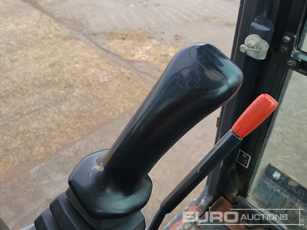 Mini excavator 2020 Kubota U27-4: picture 45