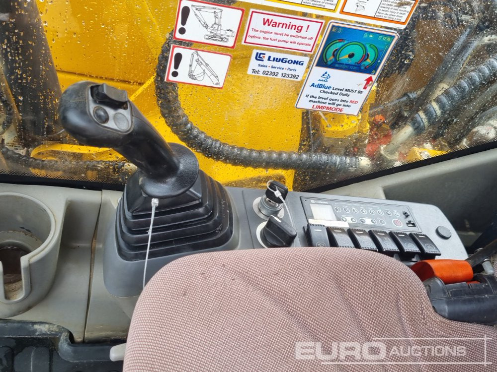 Crawler excavator 2020 LiuGong 915E: picture 34