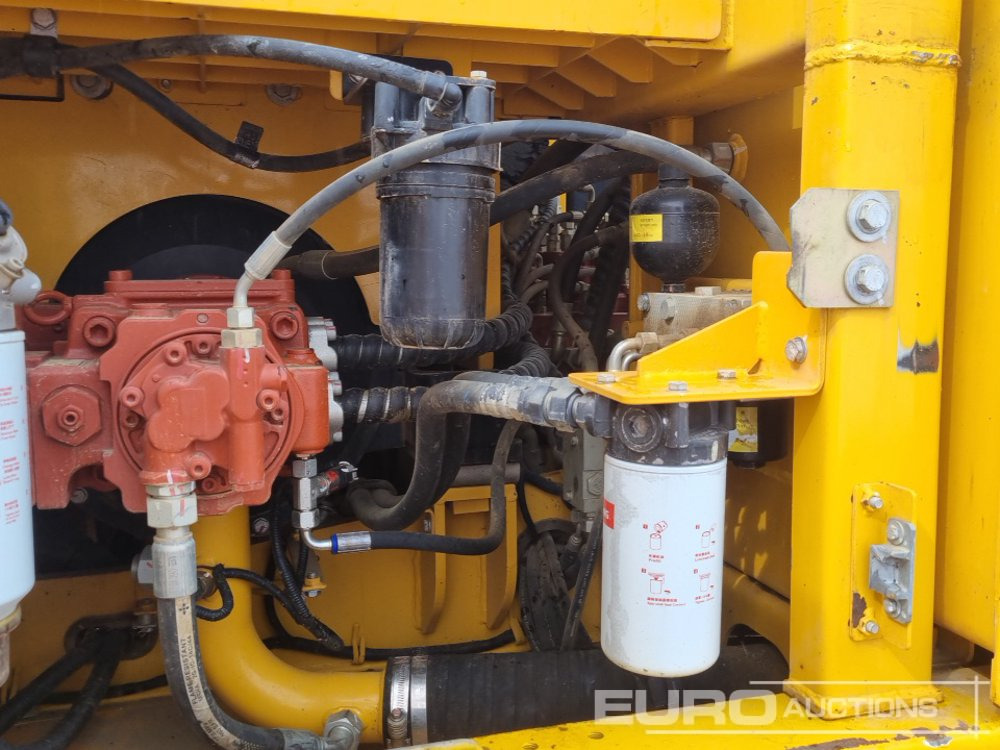 Crawler excavator 2020 LiuGong 915E: picture 25