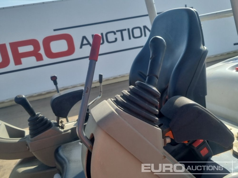 Mini excavator 2020 Takeuchi TB216: picture 28