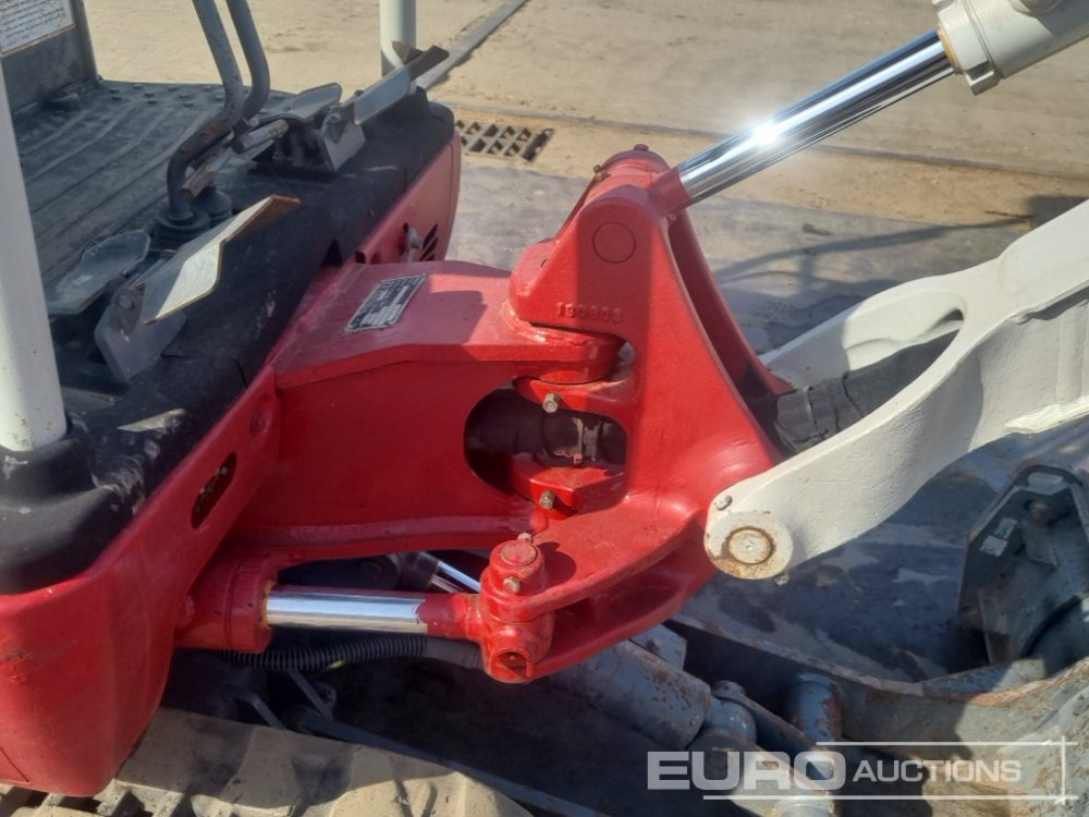 Mini excavator 2020 Takeuchi TB216: picture 17