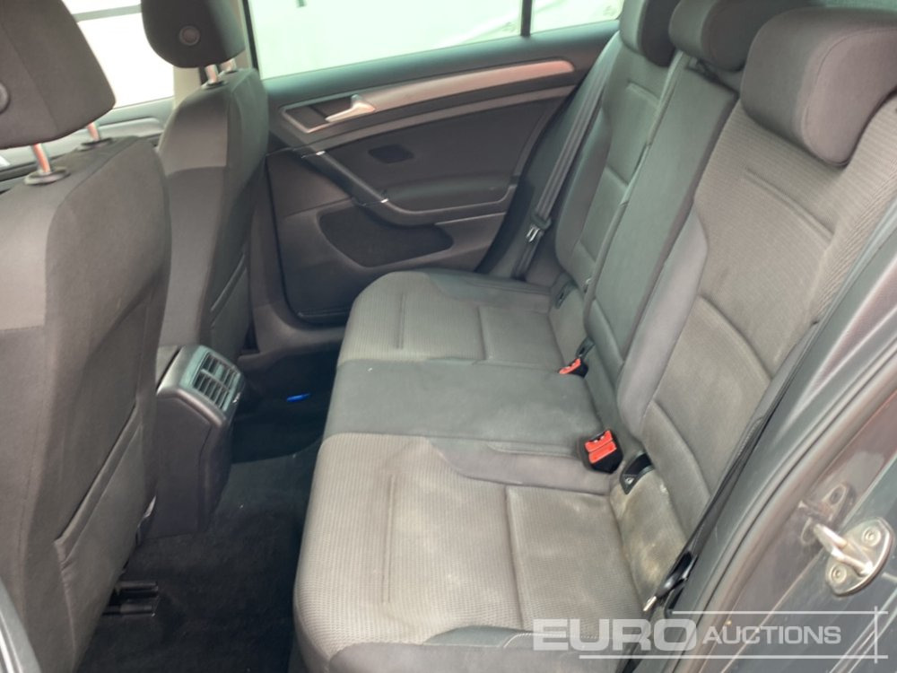Car 2020 Volkswagen Golf: picture 15