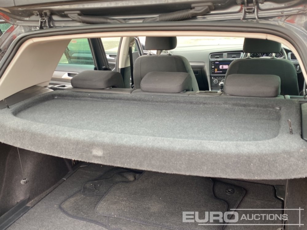 Car 2020 Volkswagen Golf: picture 20