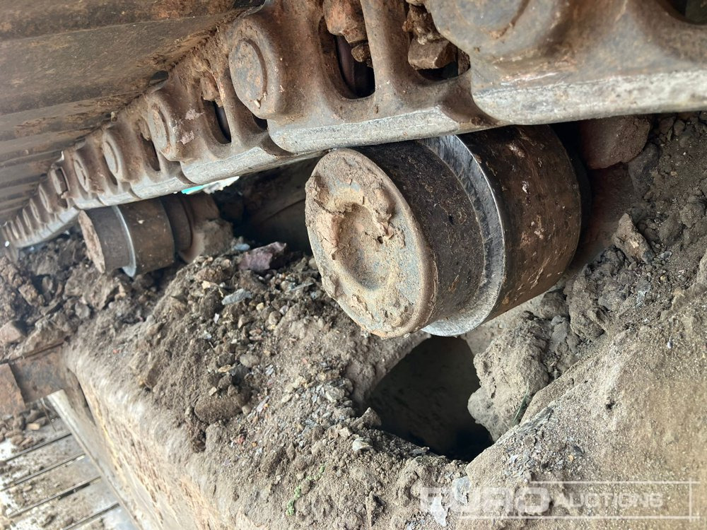 Crawler excavator 2021 Case CX130D: picture 17