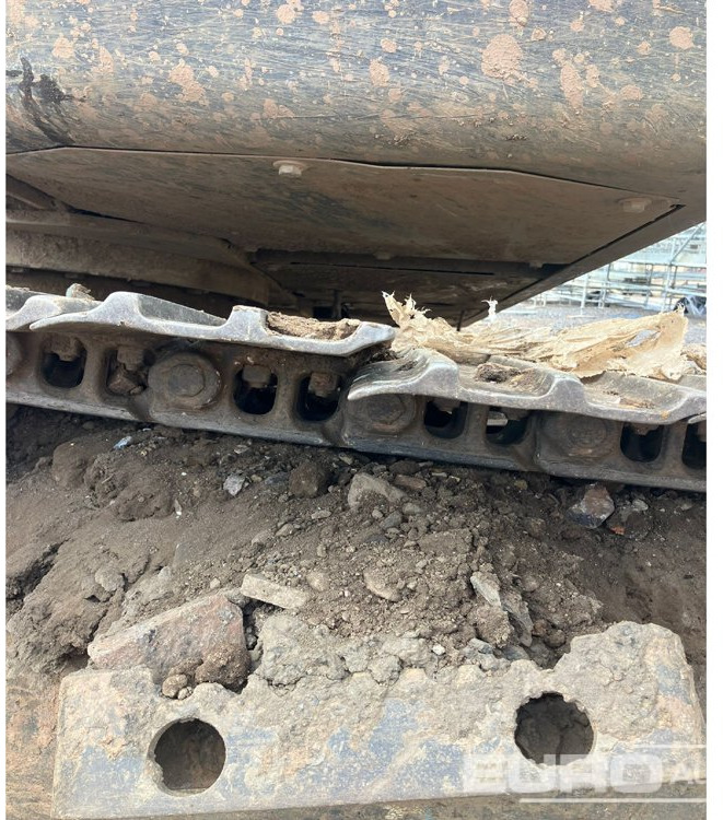 Crawler excavator 2021 Case CX130D: picture 6