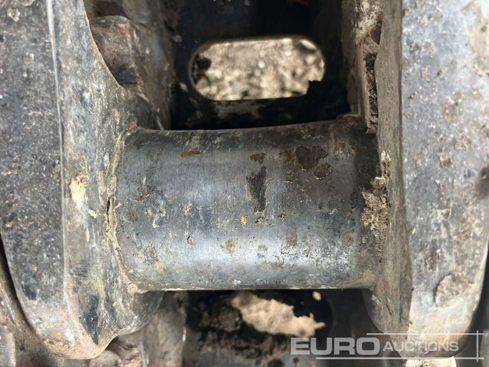 Crawler excavator 2021 Case CX130D: picture 20