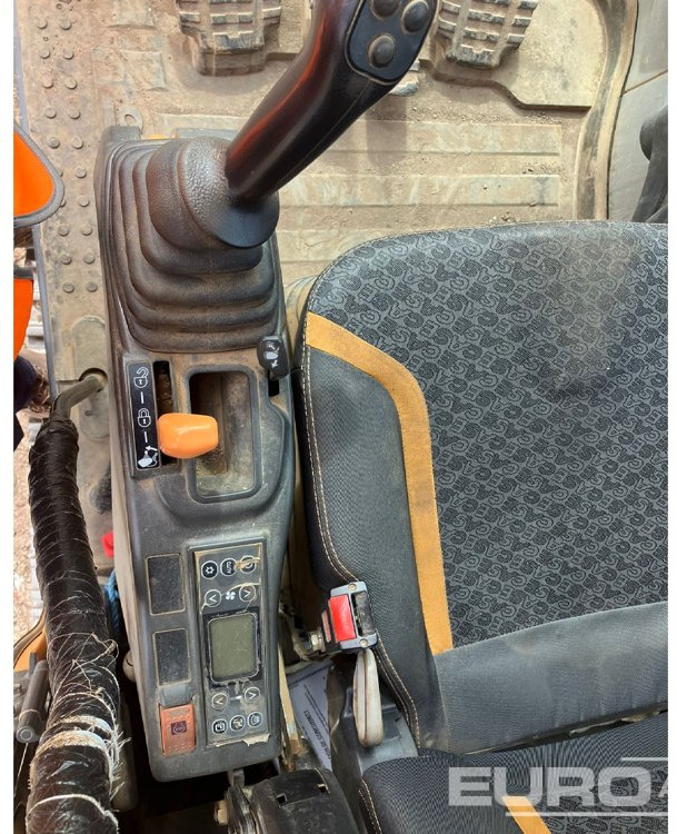 Crawler excavator 2021 Case CX130D: picture 26