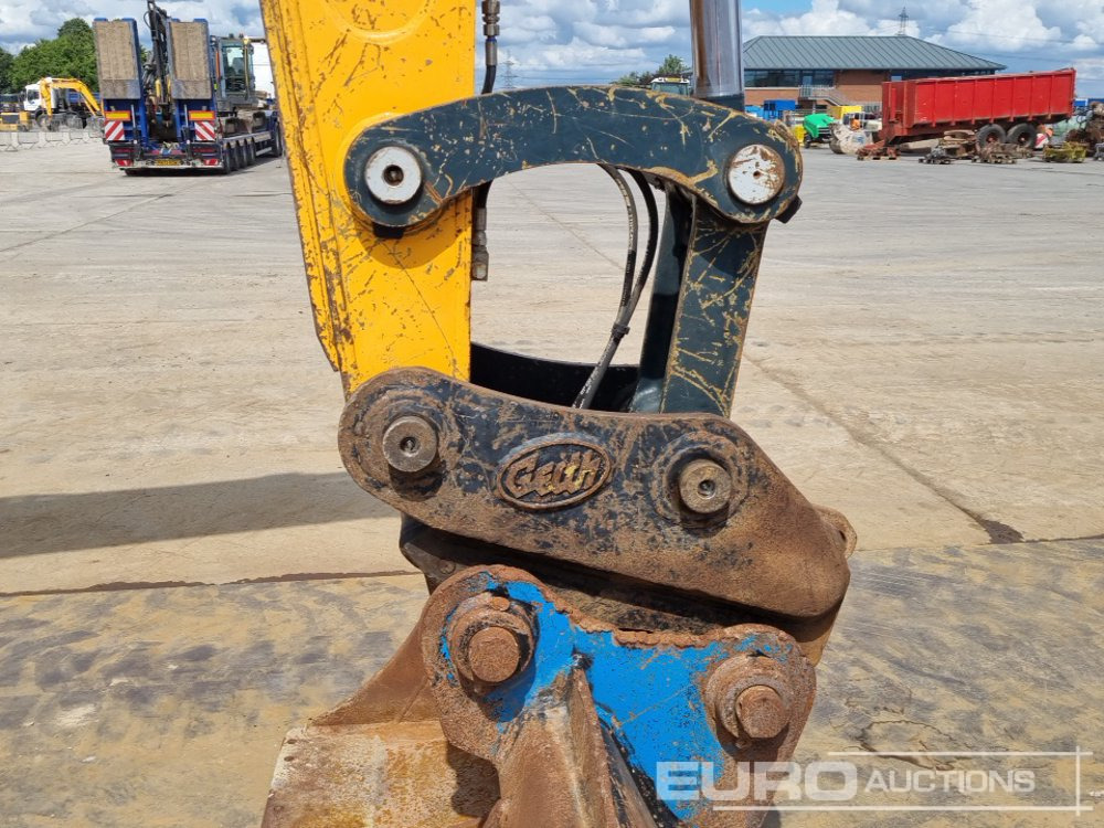 Crawler excavator 2021 Hyundai HX145LCR: picture 27