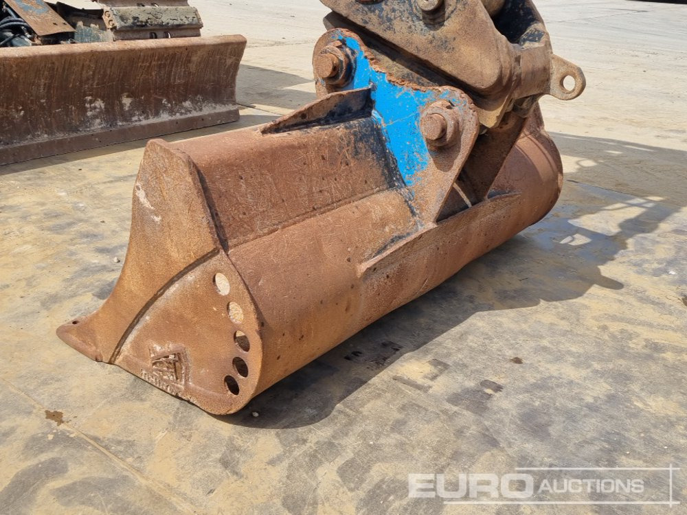 Crawler excavator 2021 Hyundai HX145LCR: picture 25
