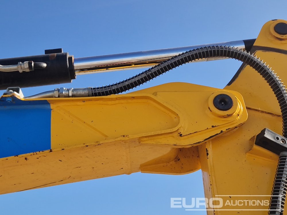 Mini excavator 2021 JCB 56Z-2: picture 30
