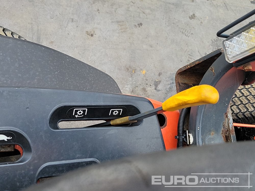 Garden mower 2021 Kubota F3090: picture 35