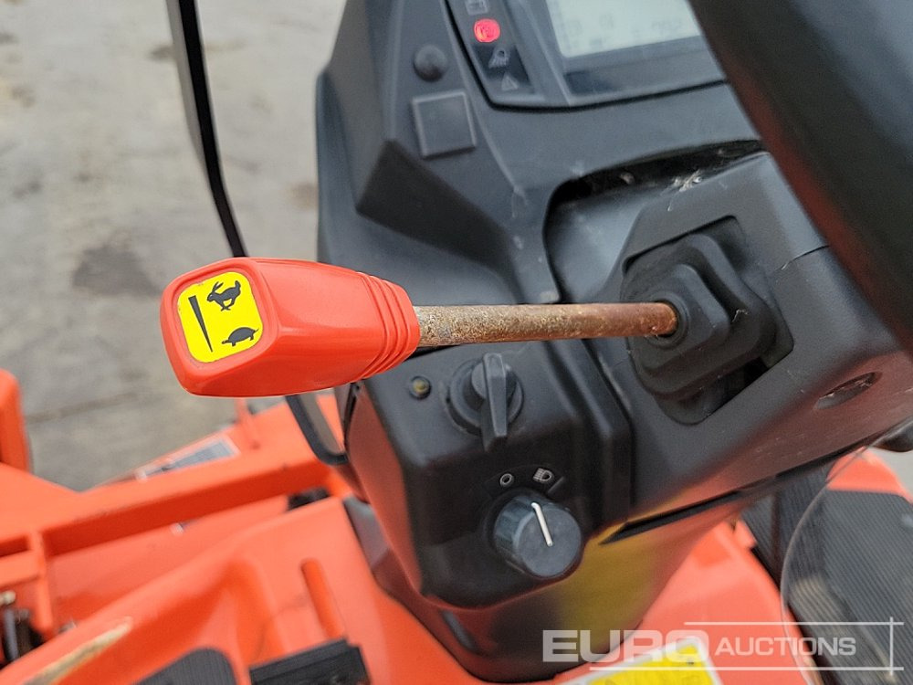 Garden mower 2021 Kubota F3090: picture 33