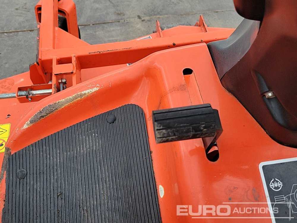 Garden mower 2021 Kubota F3090: picture 30