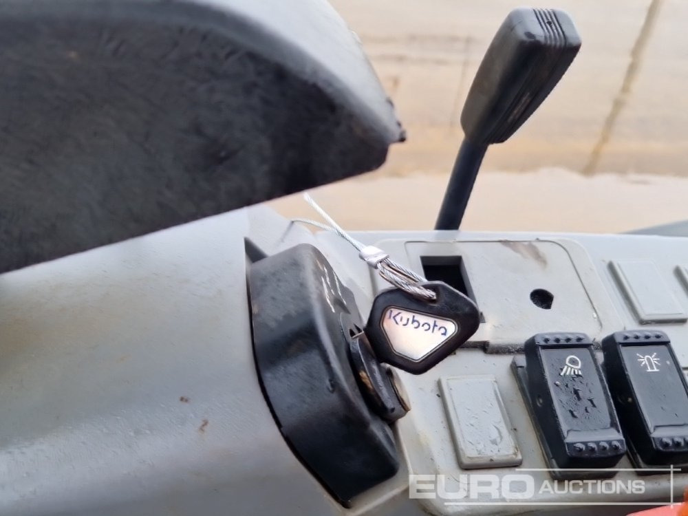 Mini excavator 2021 Kubota KX015-4: picture 32