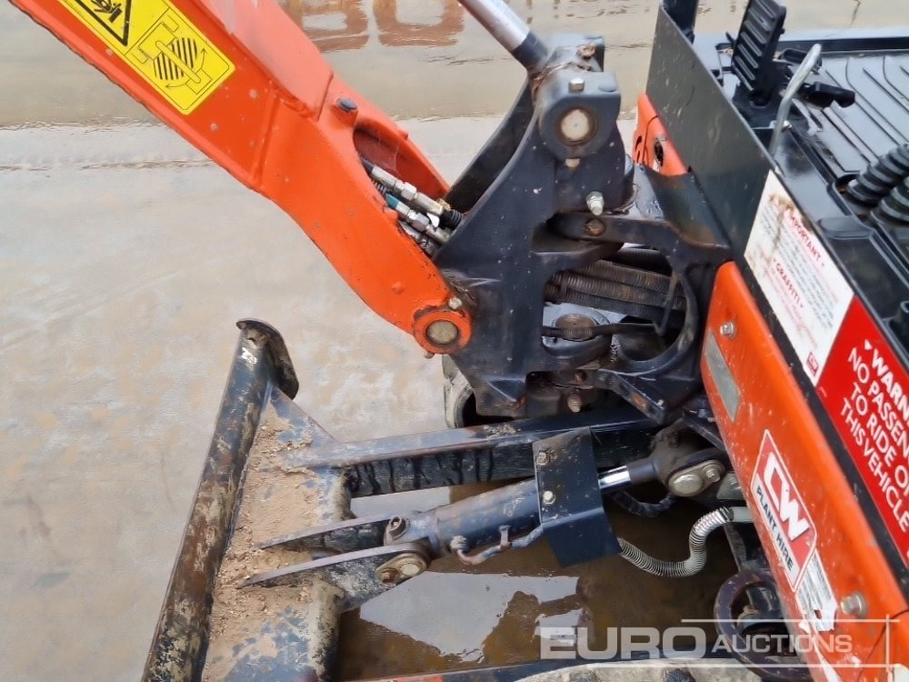 Mini excavator 2021 Kubota KX015-4: picture 11