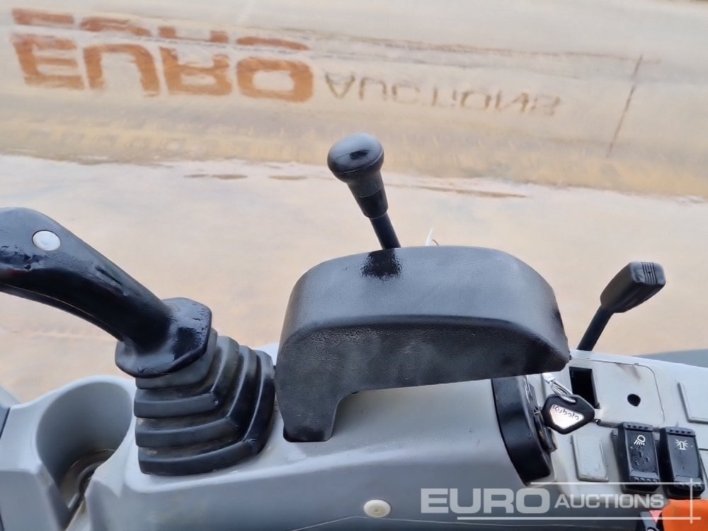 Mini excavator 2021 Kubota KX015-4: picture 31