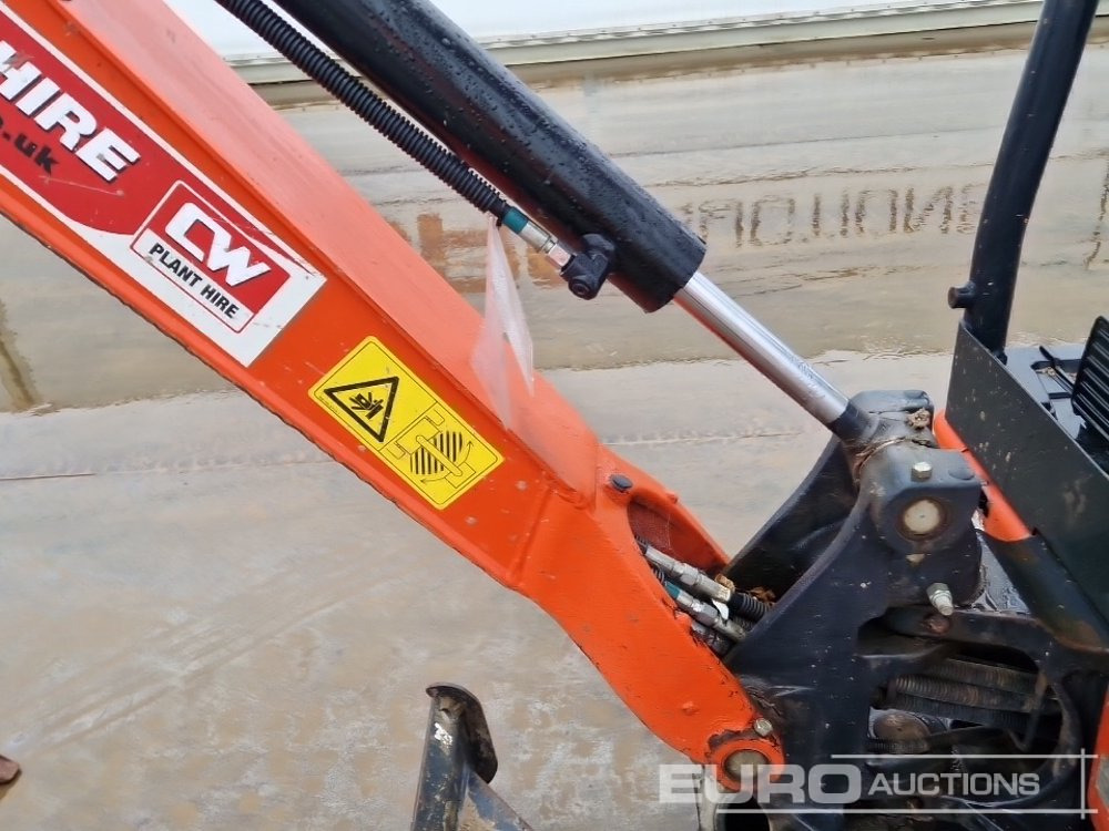 Mini excavator 2021 Kubota KX015-4: picture 12