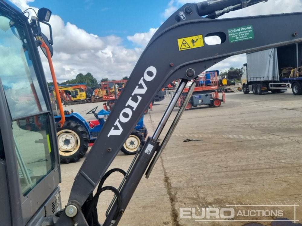 Mini excavator 2021 Volvo ECR25D: picture 20