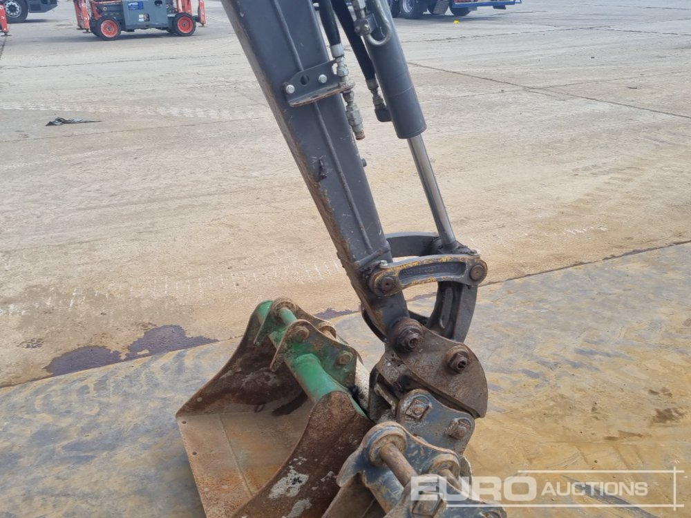 Mini excavator 2021 Volvo ECR25D: picture 22