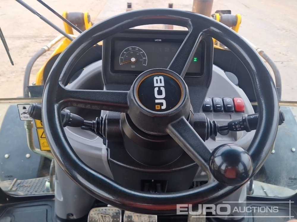 Backhoe loader 2022 JCB 3CX P21: picture 39