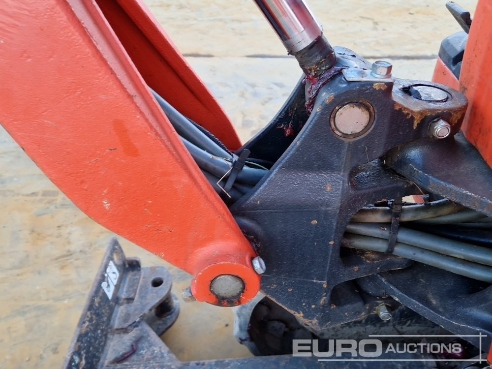 Mini excavator 2022 Kubota U10-5: picture 15