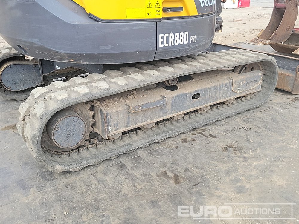 Mini excavator 2022 Volvo ECR88D: picture 14