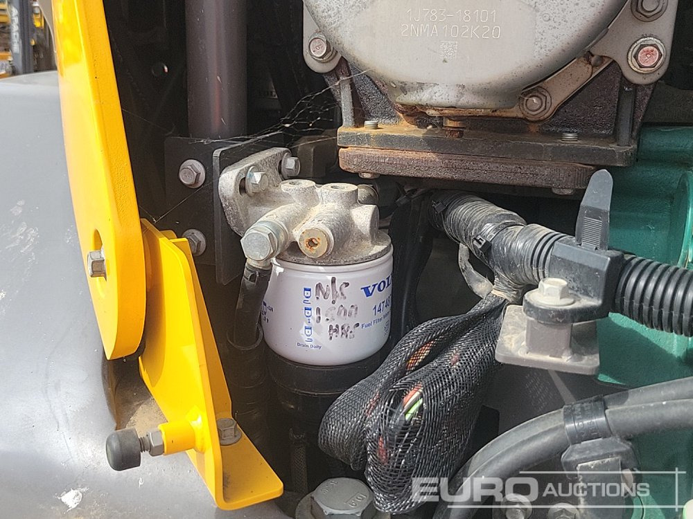 Mini excavator 2022 Volvo ECR88D: picture 46