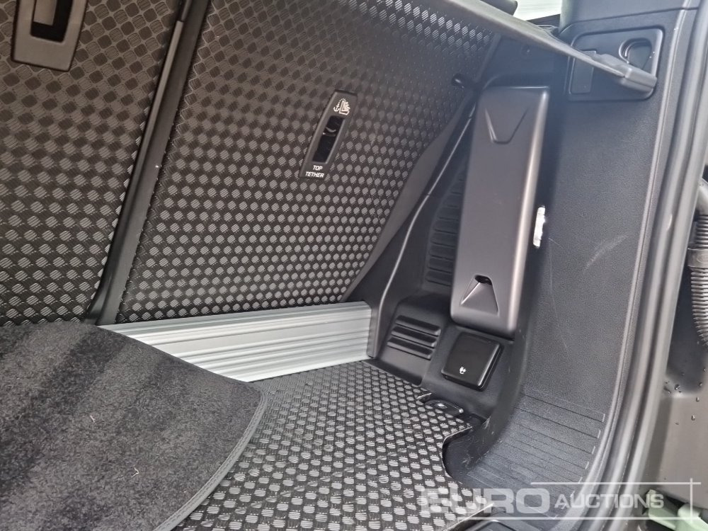 SUV 2023 Land Rover Defender 90: picture 15