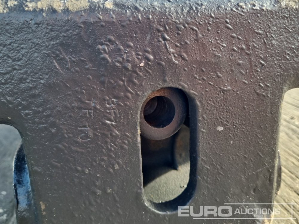 Quick coupler 2023 Manual QH 45mm Pin to suit 4-6 Ton Excavator: picture 10