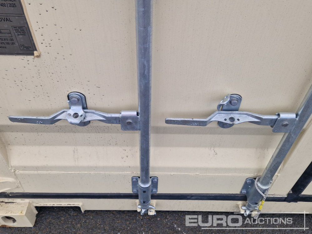 2025 40' Container, 4 Side Double Doors (Cannot Be Reconsigned) - Shipping container: picture 5 2025 40' Container, 4 Side Double Doors (Cannot Be Reconsigned) - Shipping container: picture 5
