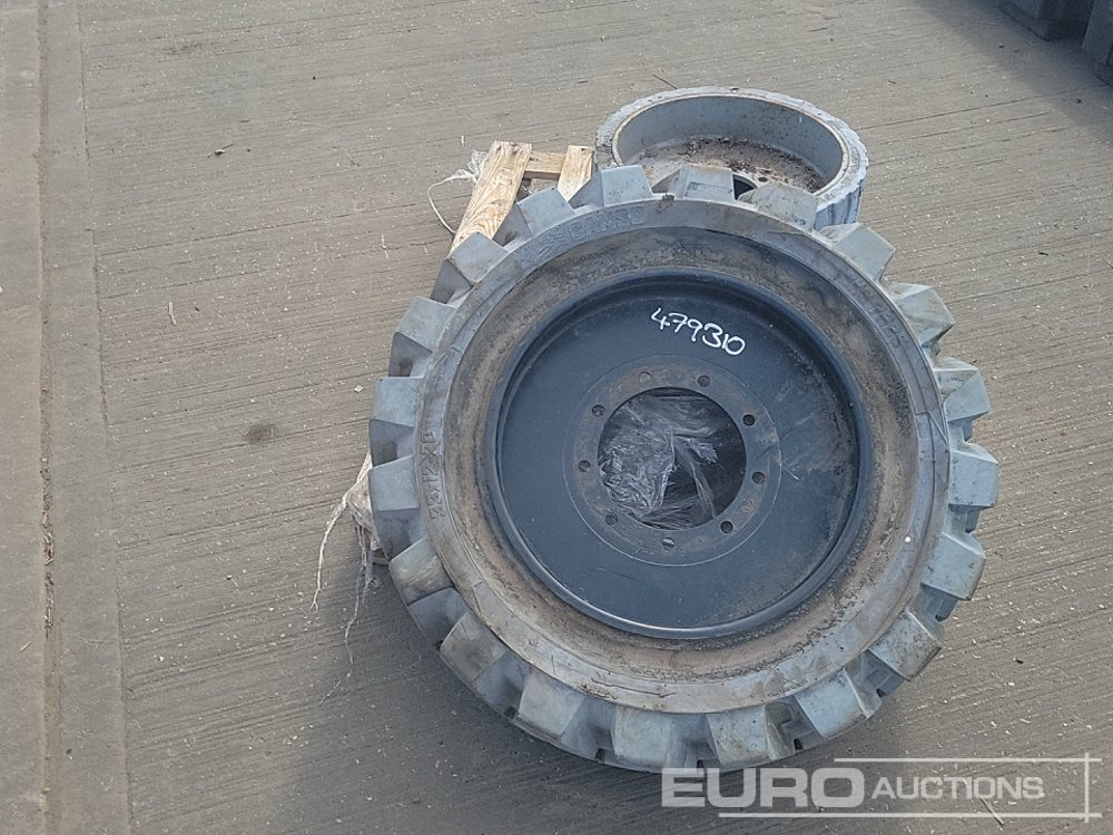 22x7x17 Non marking Tyre & Rim (2 of), 32x12-20 Tyre & Rim - Tire: picture 4 22x7x17 Non marking Tyre & Rim (2 of), 32x12-20 Tyre & Rim - Tire: picture 4