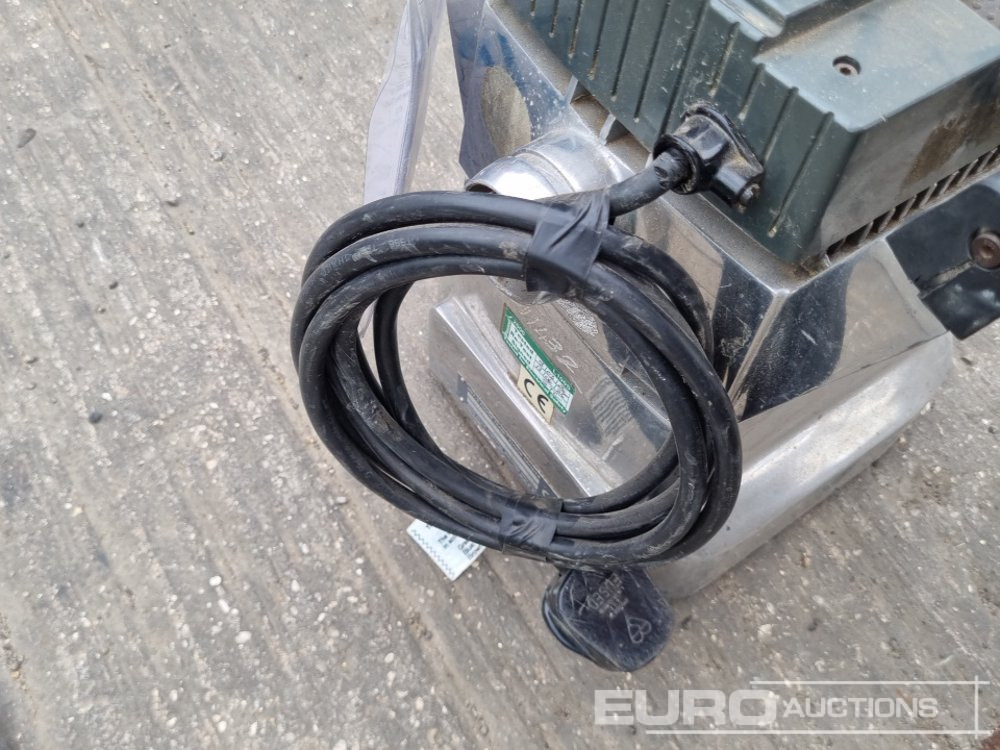 Construction equipment 240 Volt Floor Sander, 110 Volt Poker Unit (3 of), 110 Volt Jigsaw, 110 Volt Circular Saw, Battery Rivet Gun: picture 12