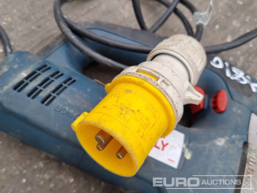 Construction equipment 240 Volt Floor Sander, 110 Volt Poker Unit (3 of), 110 Volt Jigsaw, 110 Volt Circular Saw, Battery Rivet Gun: picture 10