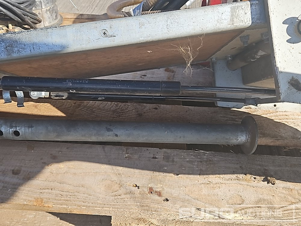 Construction equipment 240Volt Flow Meter to suit Fuel Bowser, 110Volt Submersible Water Pump (2 of), Hinged Work Bench: picture 10