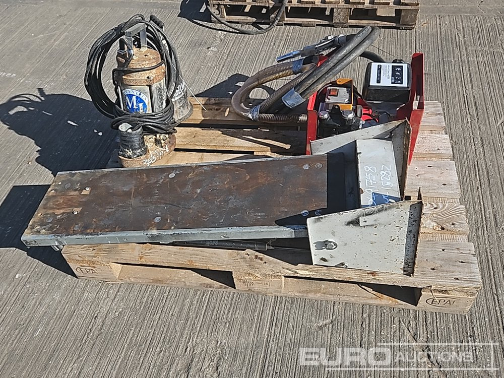 Construction equipment 240Volt Flow Meter to suit Fuel Bowser, 110Volt Submersible Water Pump (2 of), Hinged Work Bench: picture 8