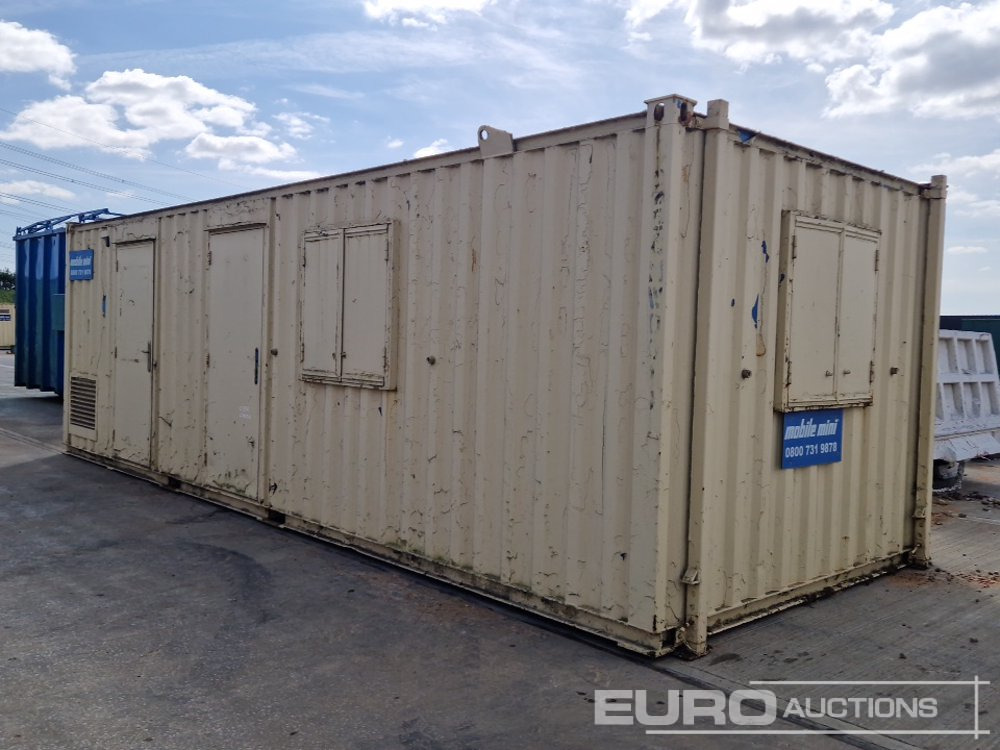 26' x 10' Welfare Unit, Sutton 240Volt Generator - Shipping container: picture 3 26' x 10' Welfare Unit, Sutton 240Volt Generator - Shipping container: picture 3